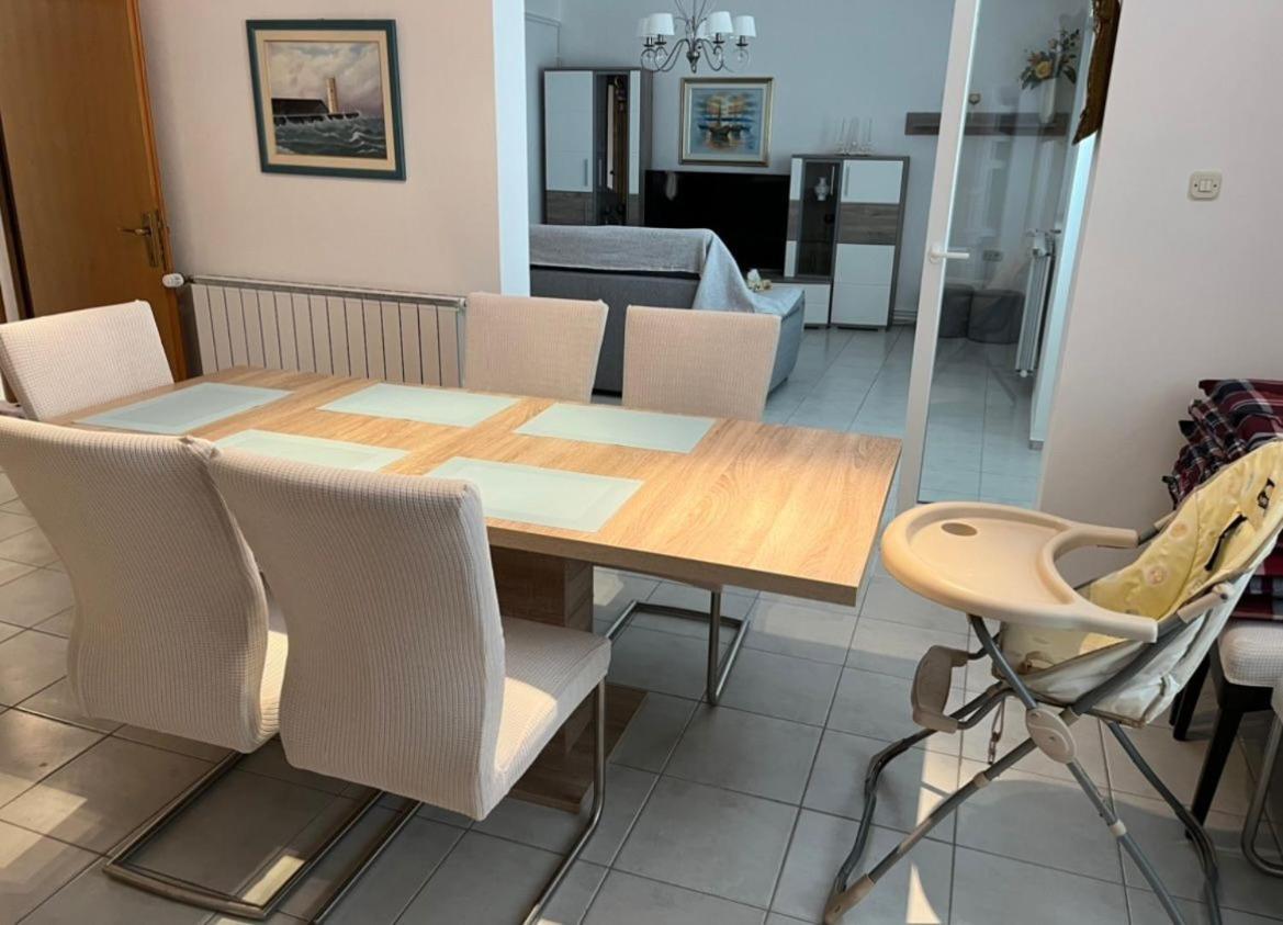 Apartments Lili Zengg Kültér fotó